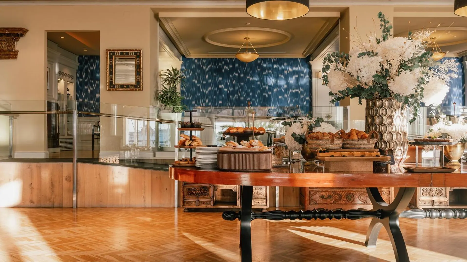 Hotel Victoria Gran Melia Palma de Mallorca 5*,  Spain
